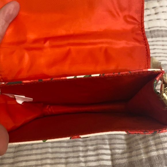 Beauty & The Beast Girls Purse - Picture 3 of 5